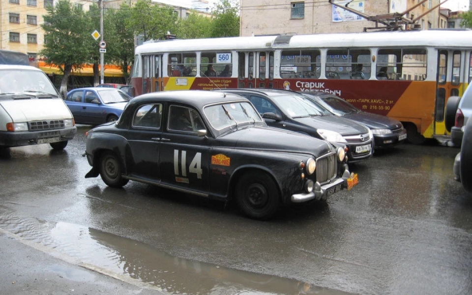 1960-rover-p4-beijing-paris-car-03